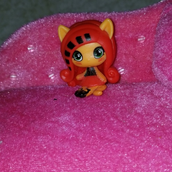 SOLD - Picture 5 of 6